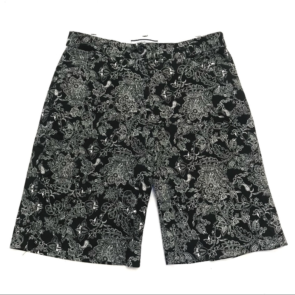 Croft & Barrow- Black/White Design Women's Shorts